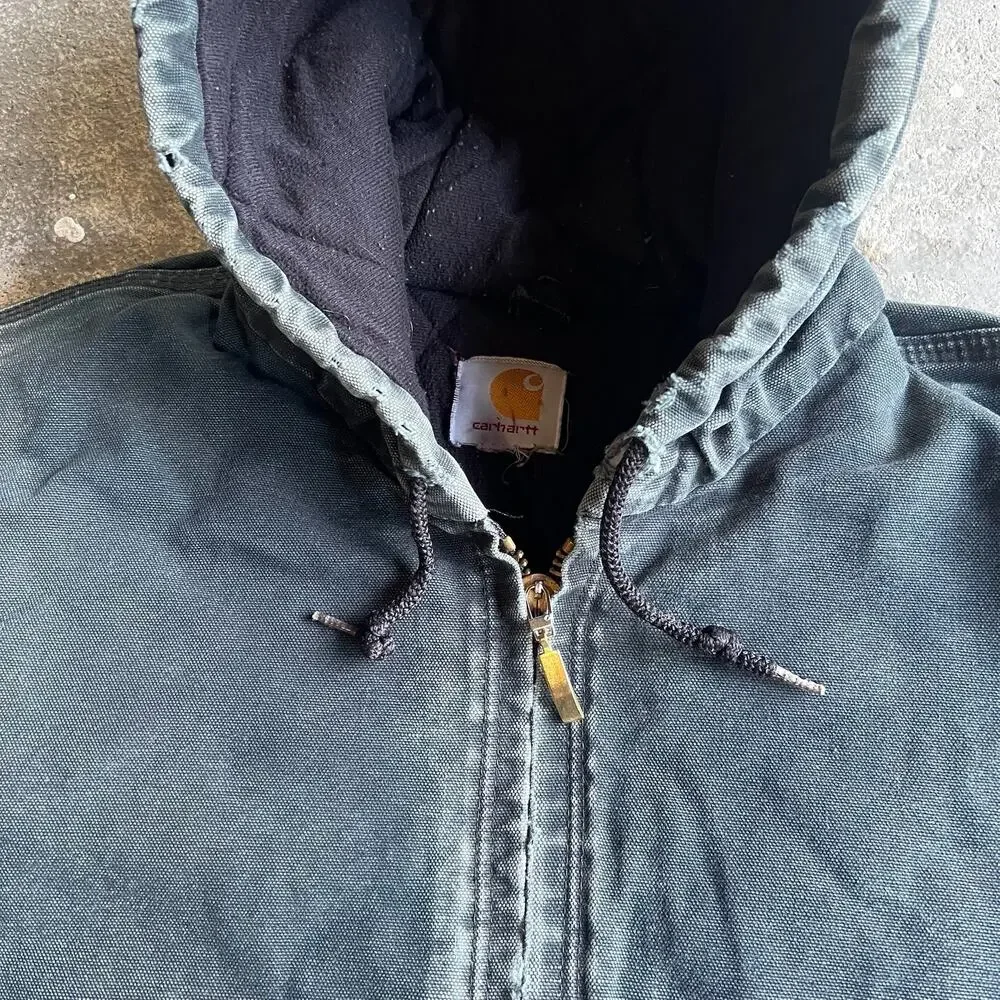 Carhartt faded black hooded work wear jacket - Picture 5 of 9